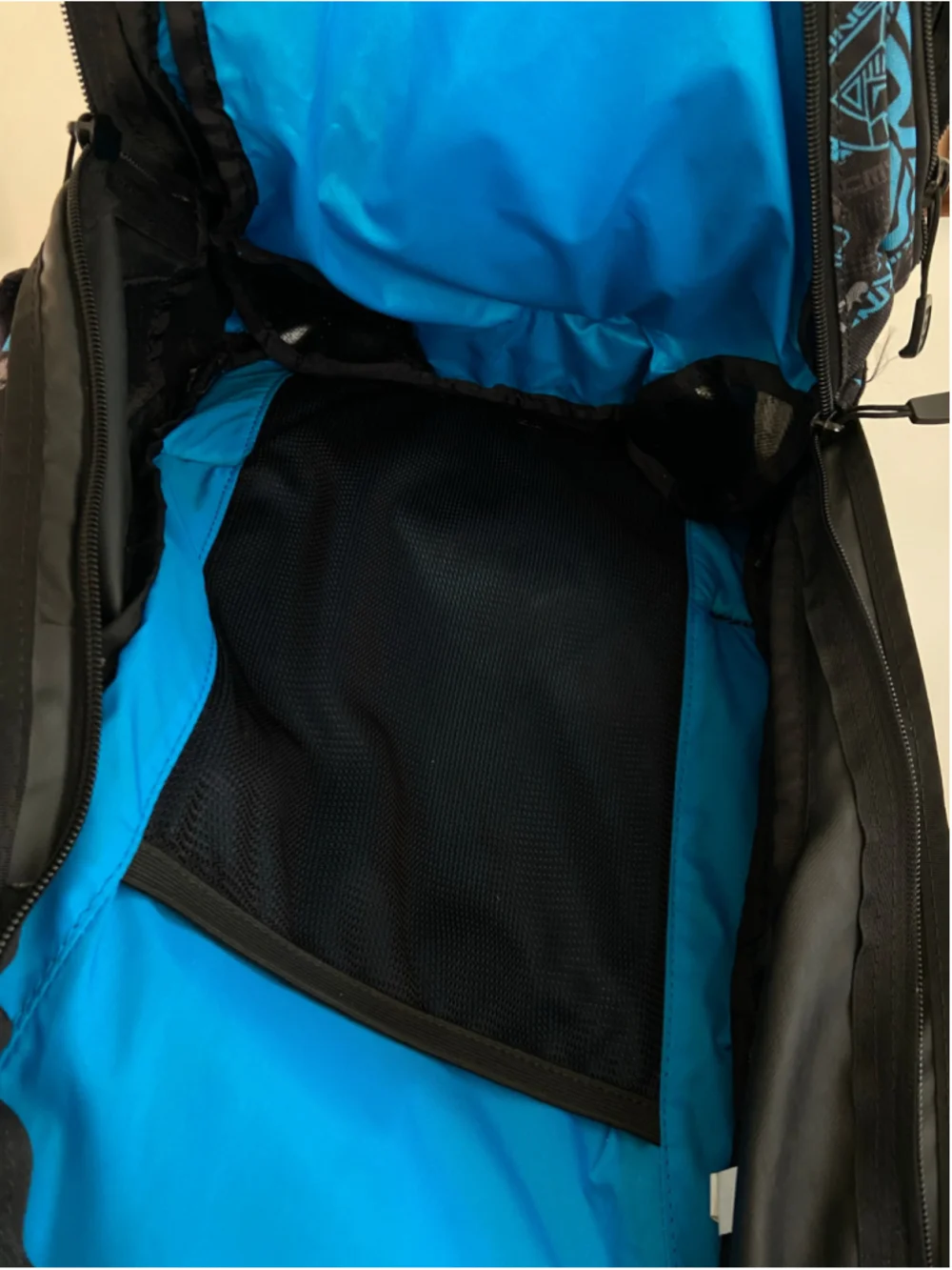 Dakine Backpack Black and Blue Graphic Print Quality Heavy Duty